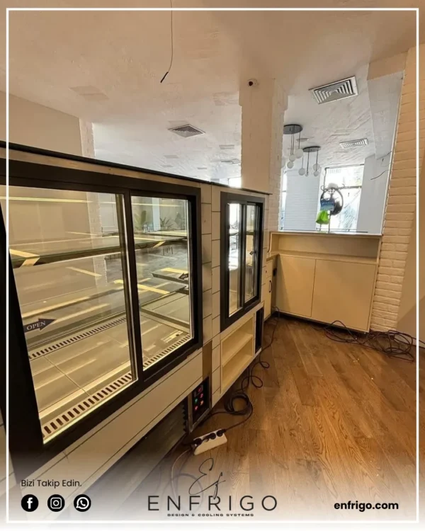 Profesyonel Pasta Teşhir Ünitesi
