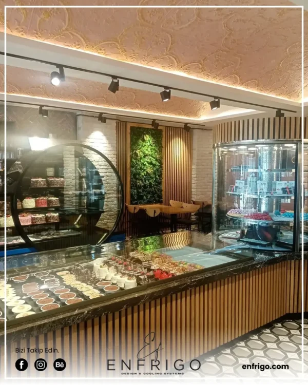 Tatlı ve Ekler Teşhir Dolabı